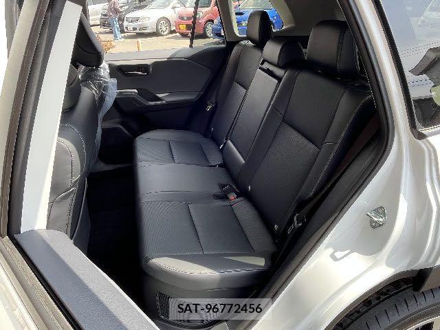 Toyota RAV4 2026-03 6265709-12