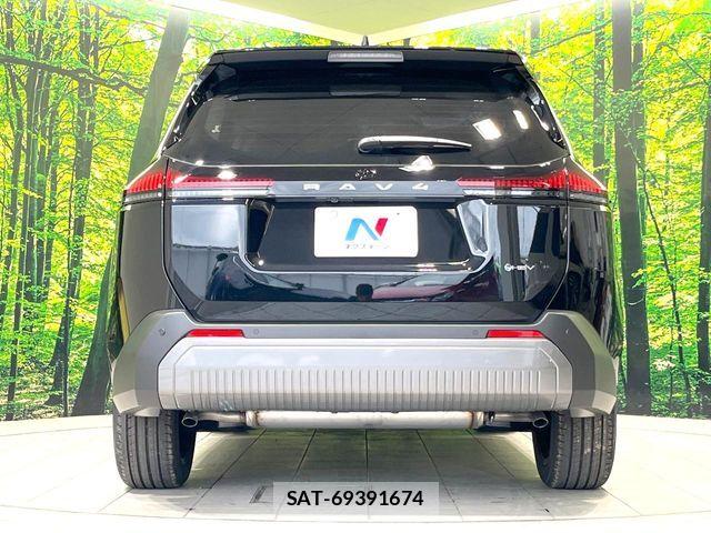 Toyota RAV4 2026-03 6272692-14
