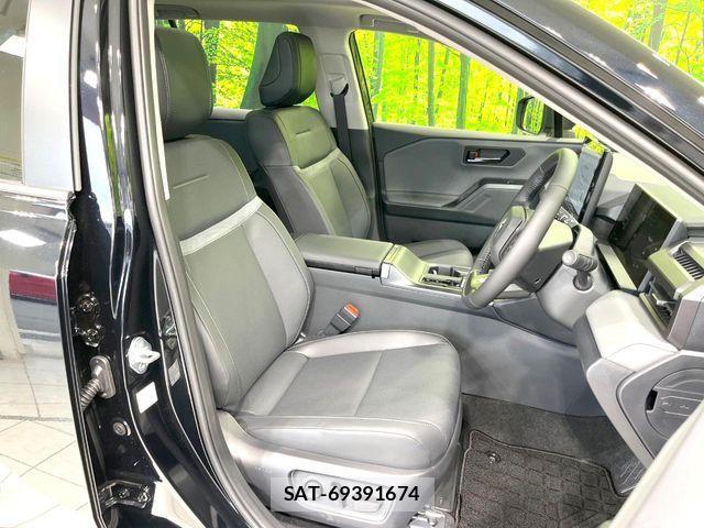 Toyota RAV4 2026-03 6272692-7