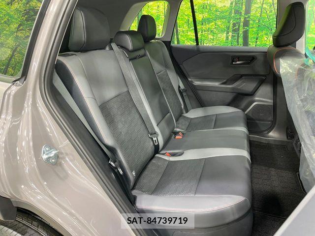 Toyota RAV4 2026-03 6277206-8