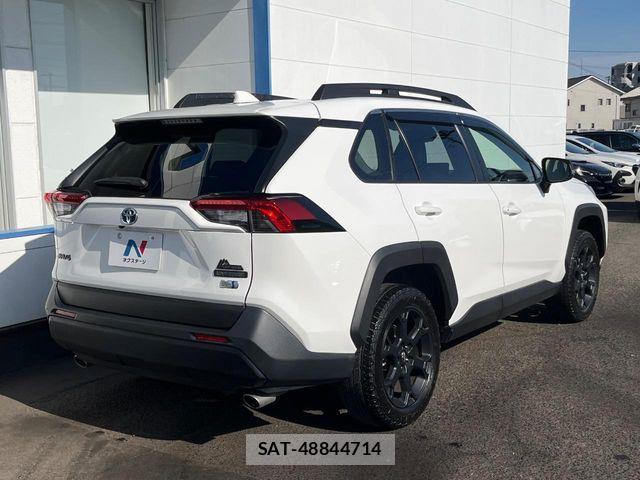 Toyota RAV4 2023-06 6306138-16