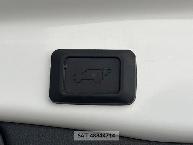 Toyota RAV4 2023-06 6306138-6