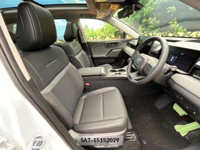 Toyota RAV4 2026-03 6502587-7