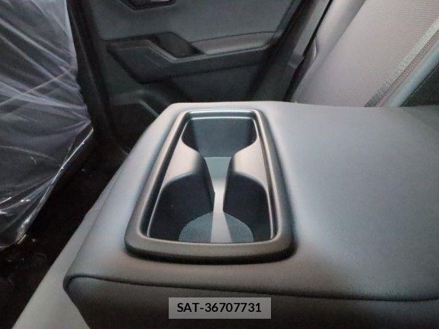 Toyota RAV4 2026-03 6502585-9