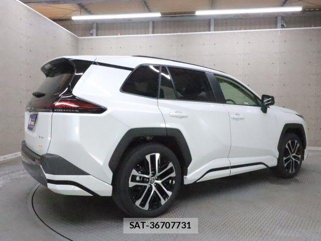 Toyota RAV4 2026-03 6502585-1