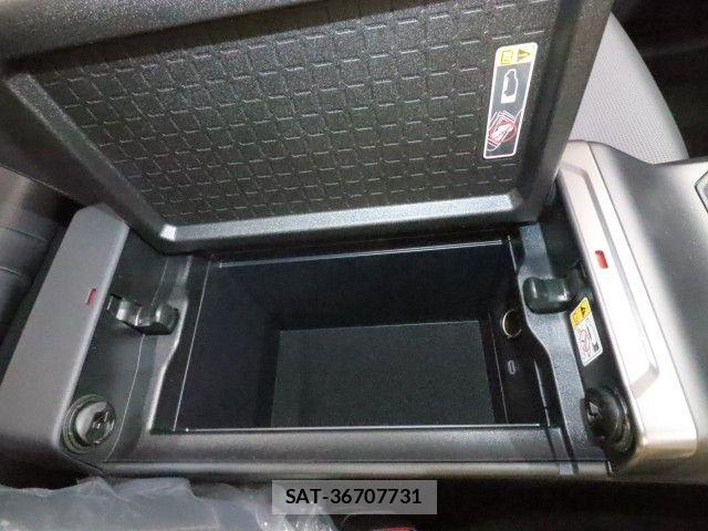 Toyota RAV4 2026-03 6502585-20