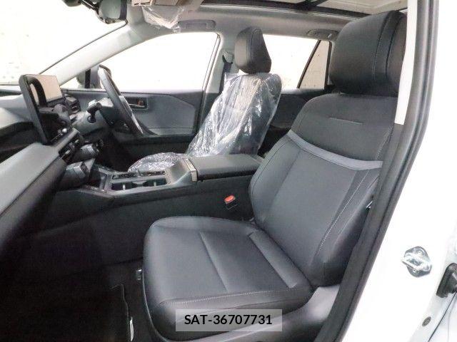 Toyota RAV4 2026-03 6502585-7