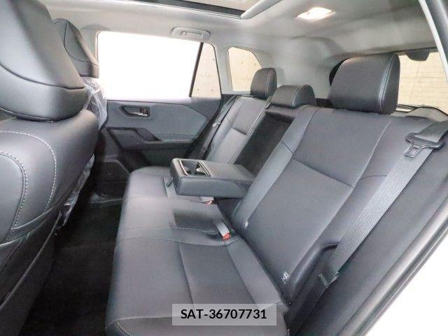 Toyota RAV4 2026-03 6502585-8