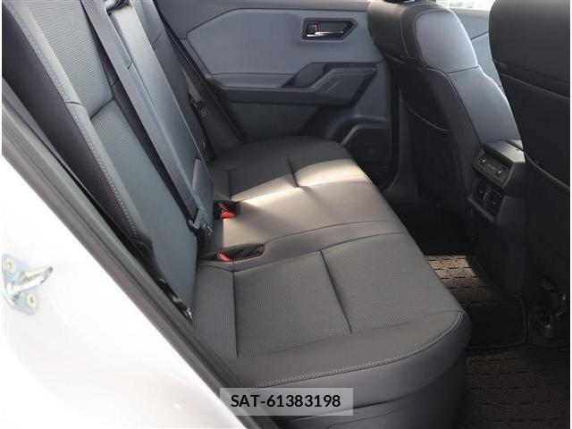 Toyota RAV4 2026-02 6614418-12