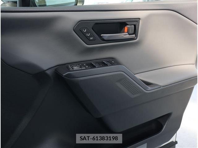 Toyota RAV4 2026-02 6614418-5