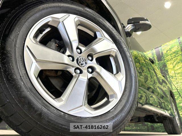 Toyota RAV4 2020-12 6614430-12