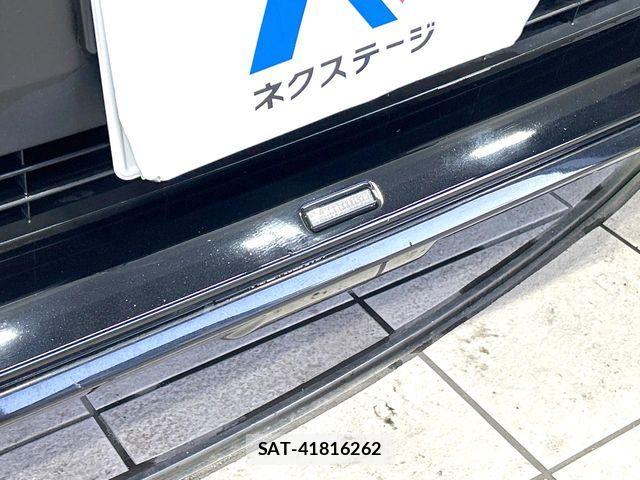 Toyota RAV4 2020-12 6614430-1