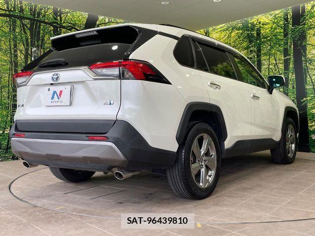 Toyota RAV4 2021-08 6614427-16
