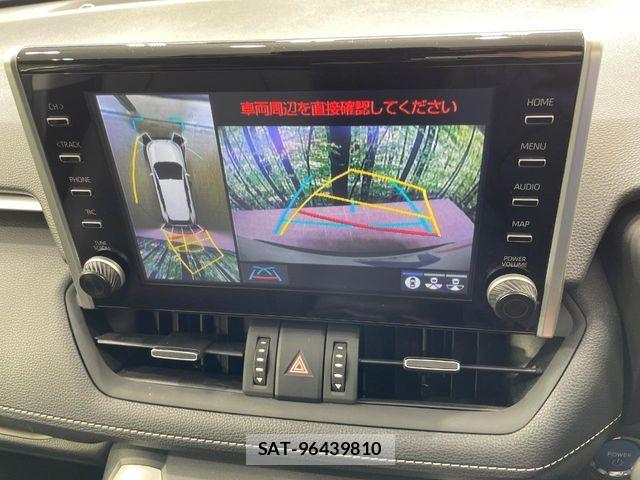 Toyota RAV4 2021-08 6614427-2