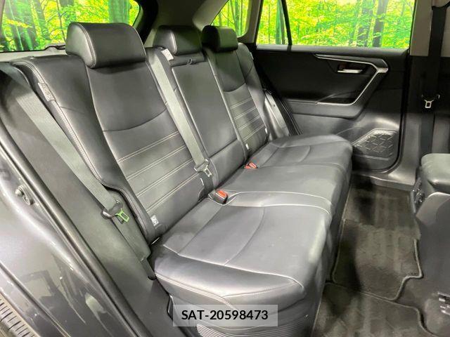 Toyota RAV4 2019-04 6614429-9