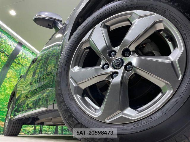 Toyota RAV4 2019-04 6614429-13