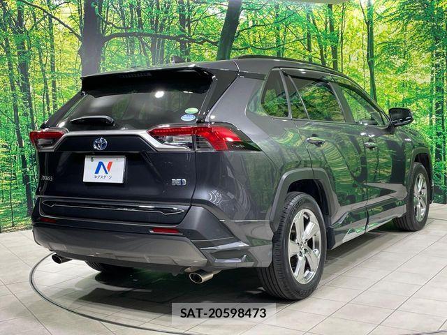 Toyota RAV4 2019-04 6614429-17
