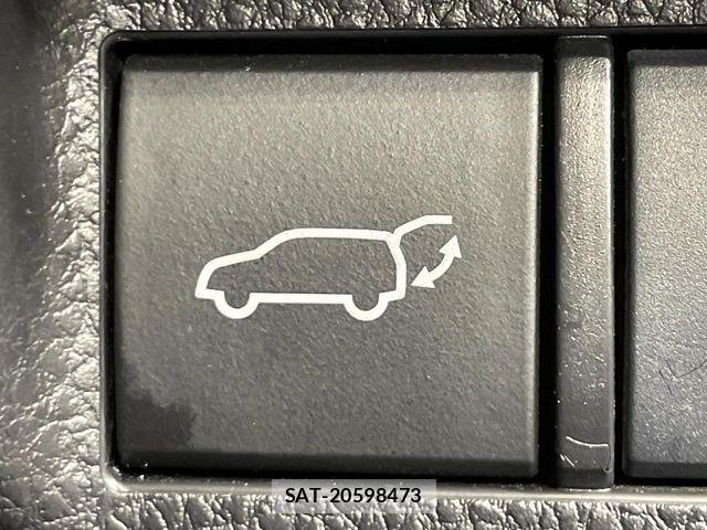Toyota RAV4 2019-04 6614429-6