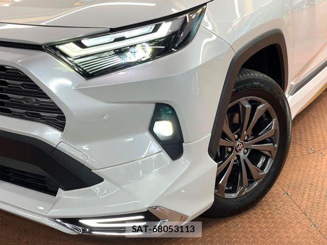 Toyota RAV4 2022-11 6673352-13