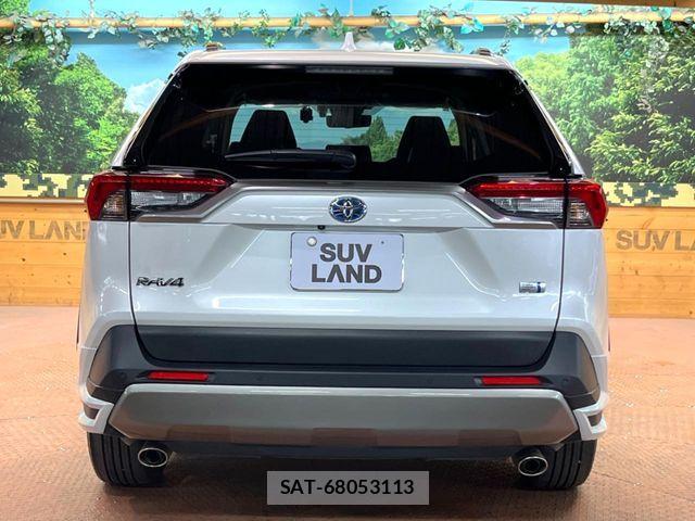 Toyota RAV4 2022-11 6673352-16