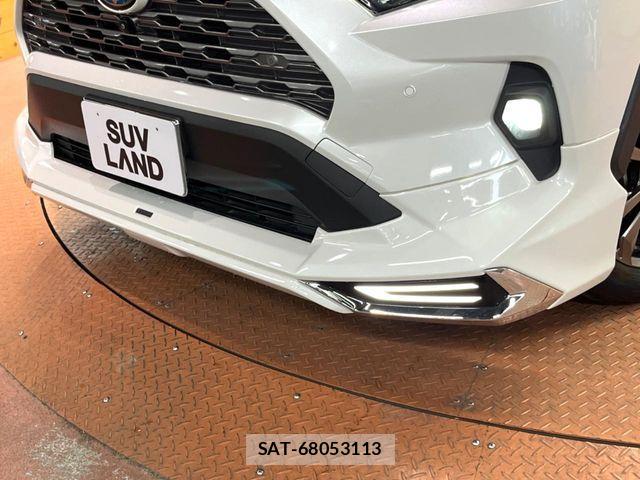 Toyota RAV4 2022-11 6673352-2