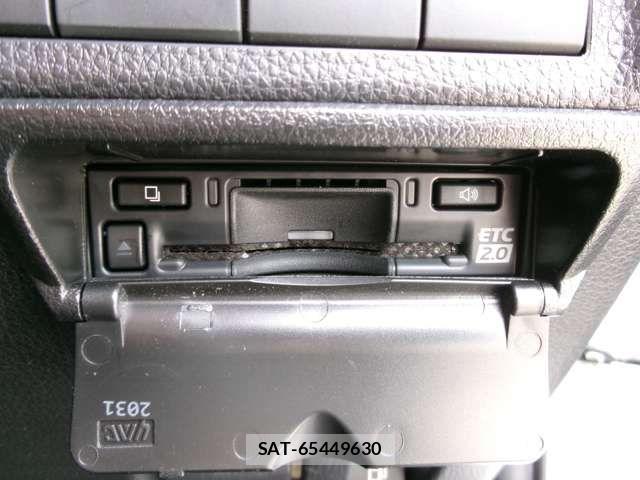 Toyota RAV4 2023-04 6673361-17