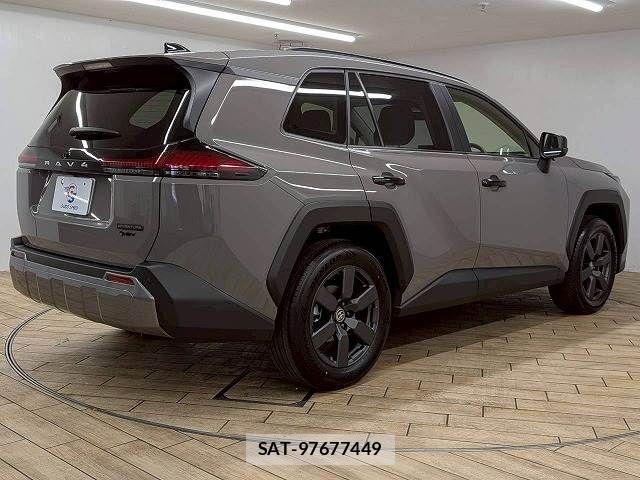 Toyota RAV4 2026-03 6673351-16