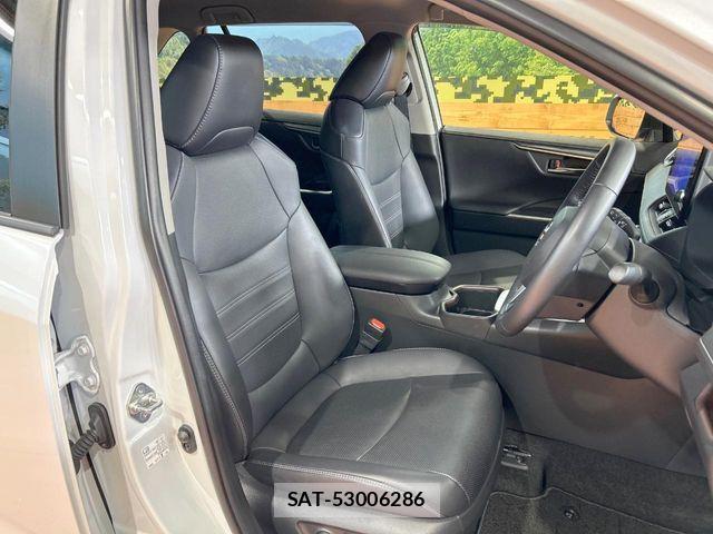 Toyota RAV4 2023-07 6677742-7