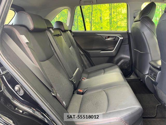 Toyota RAV4 2023-11 6683980-8