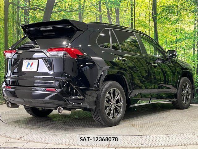Toyota RAV4 2023-01 6683979-17