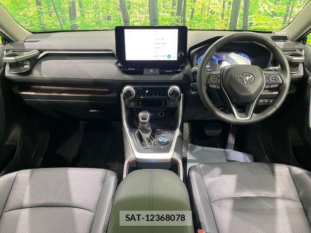 Toyota RAV4 2023-01 6683979-1