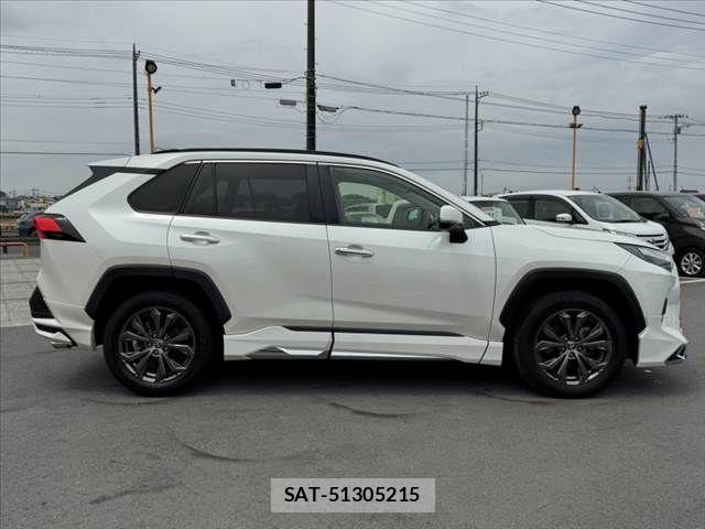 Toyota RAV4 2022-02 6691210-11