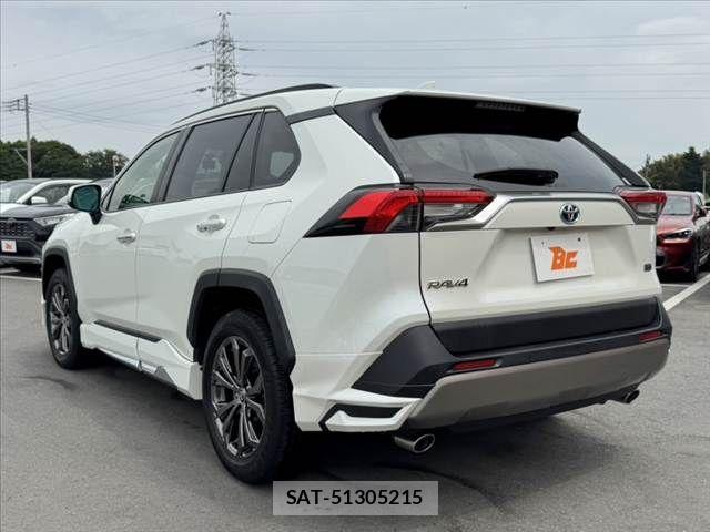 Toyota RAV4 2022-02 6691210-12