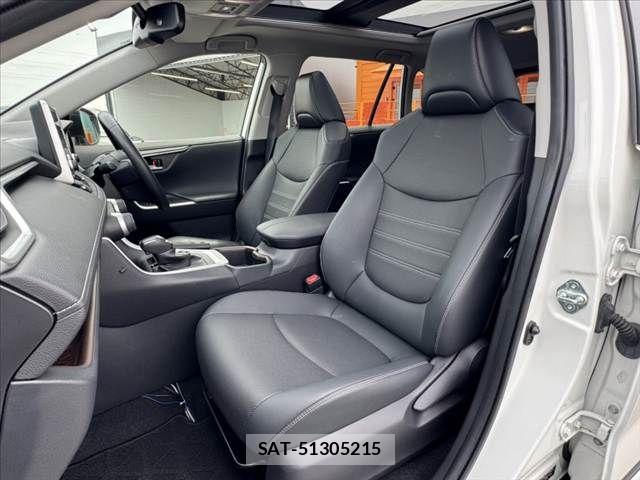 Toyota RAV4 2022-02 6691210-16