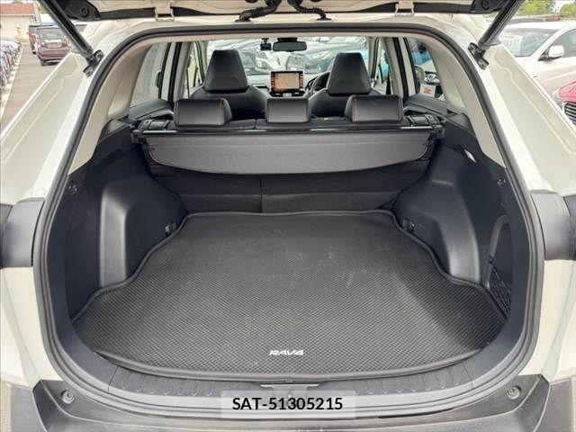 Toyota RAV4 2022-02 6691210-18