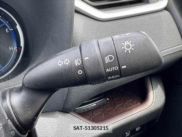 Toyota RAV4 2022-02 6691210-24