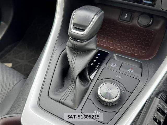 Toyota RAV4 2022-02 6691210-27