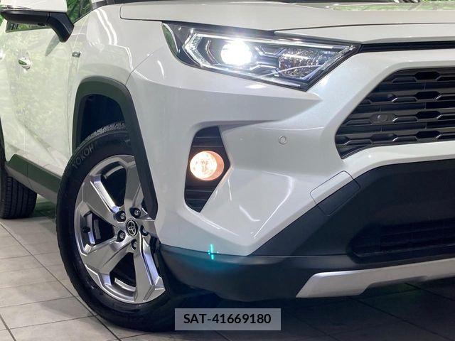 Toyota RAV4 2020-05 6717151-10