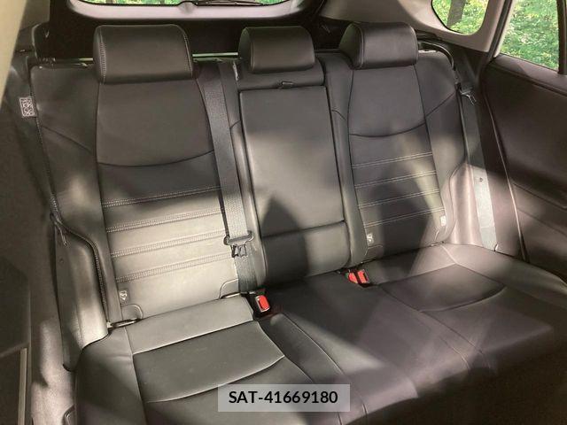 Toyota RAV4 2020-05 6717151-8