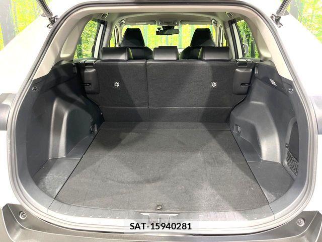 Toyota RAV4 2021-06 6816865-9