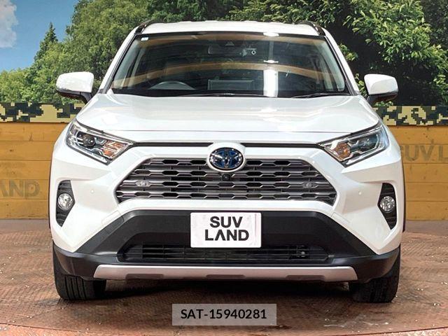 Toyota RAV4 2021-06 6816865-13