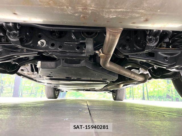 Toyota RAV4 2021-06 6816865-18