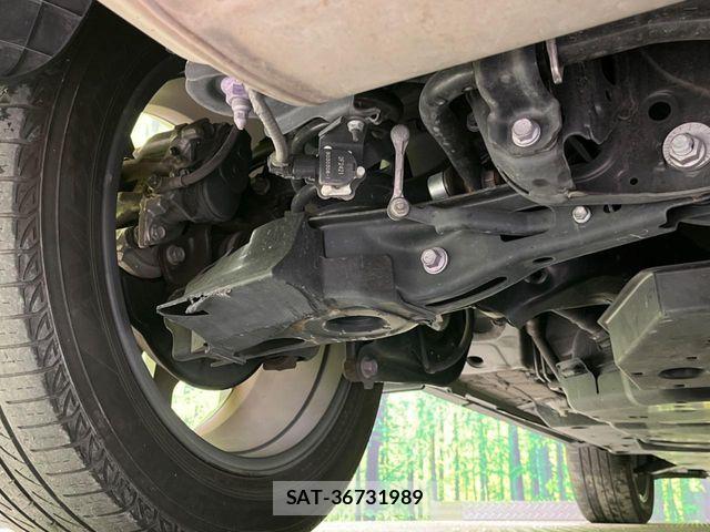 Toyota RAV4 2022-09 6816867-19