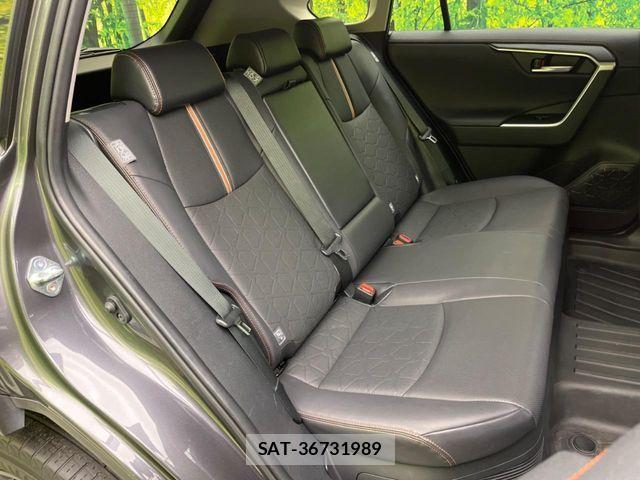 Toyota RAV4 2022-09 6816867-8