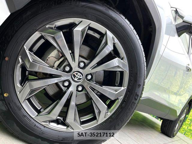 Toyota RAV4 2025-02 6816859-12