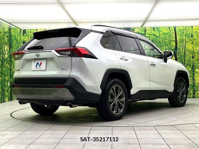 Toyota RAV4 2025-02 6816859-16