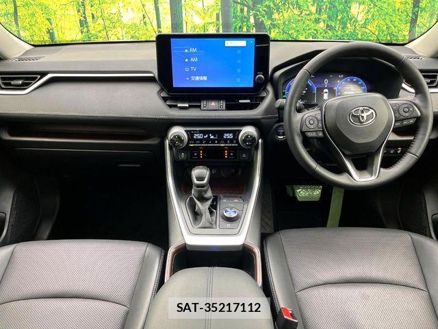 Toyota RAV4 2025-02 6816859-1