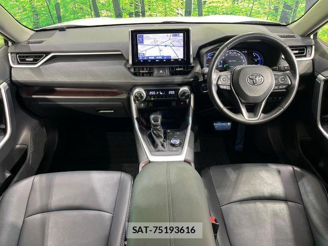 Toyota RAV4 2019-07 6816871-1