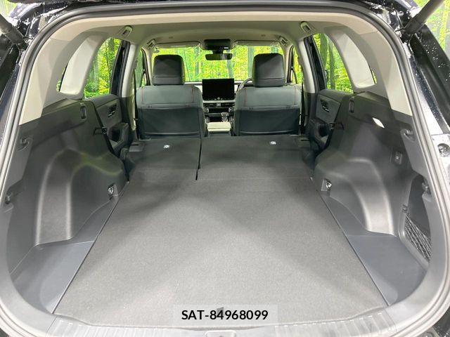 Toyota RAV4 2026-04 6816854-9