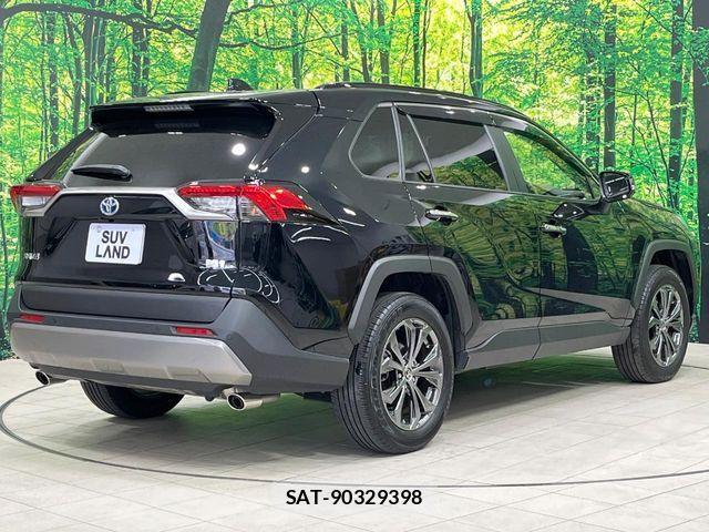 Toyota RAV4 2024-04 6816860-19